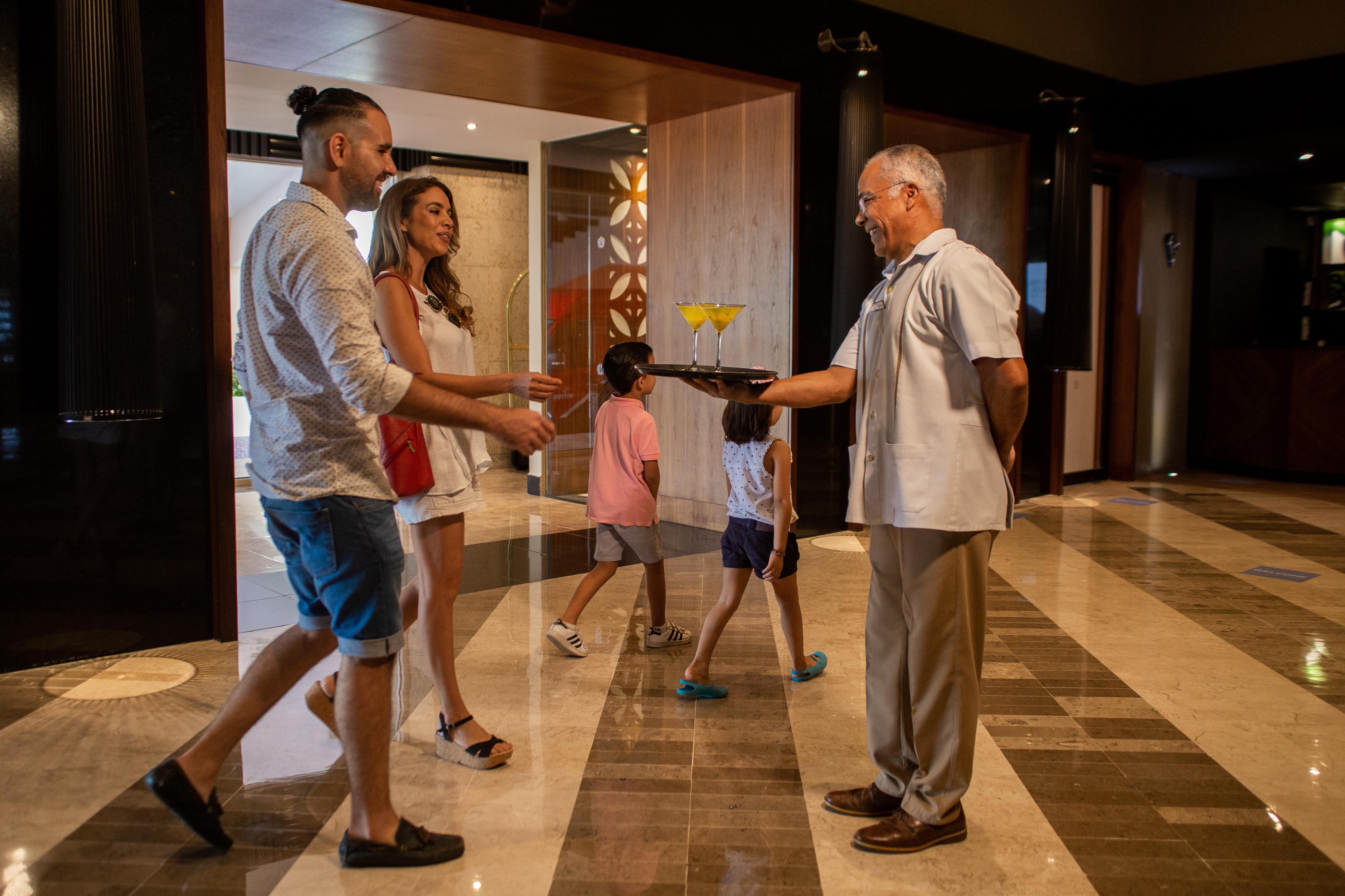 Wyndham Grand Cancun All Inclusive Resort & Villas ภายนอก รูปภาพ