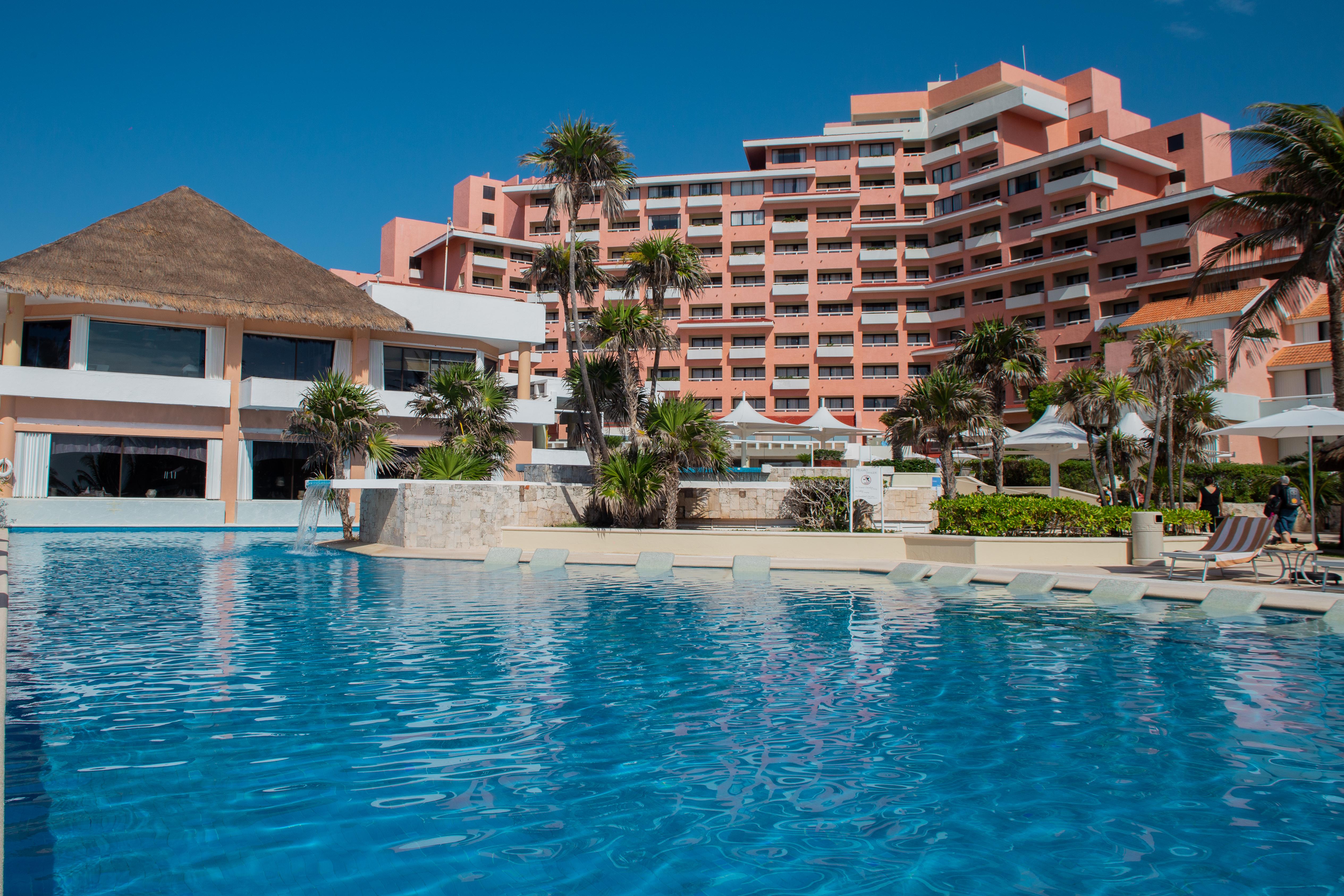 Wyndham Grand Cancun All Inclusive Resort & Villas ภายนอก รูปภาพ