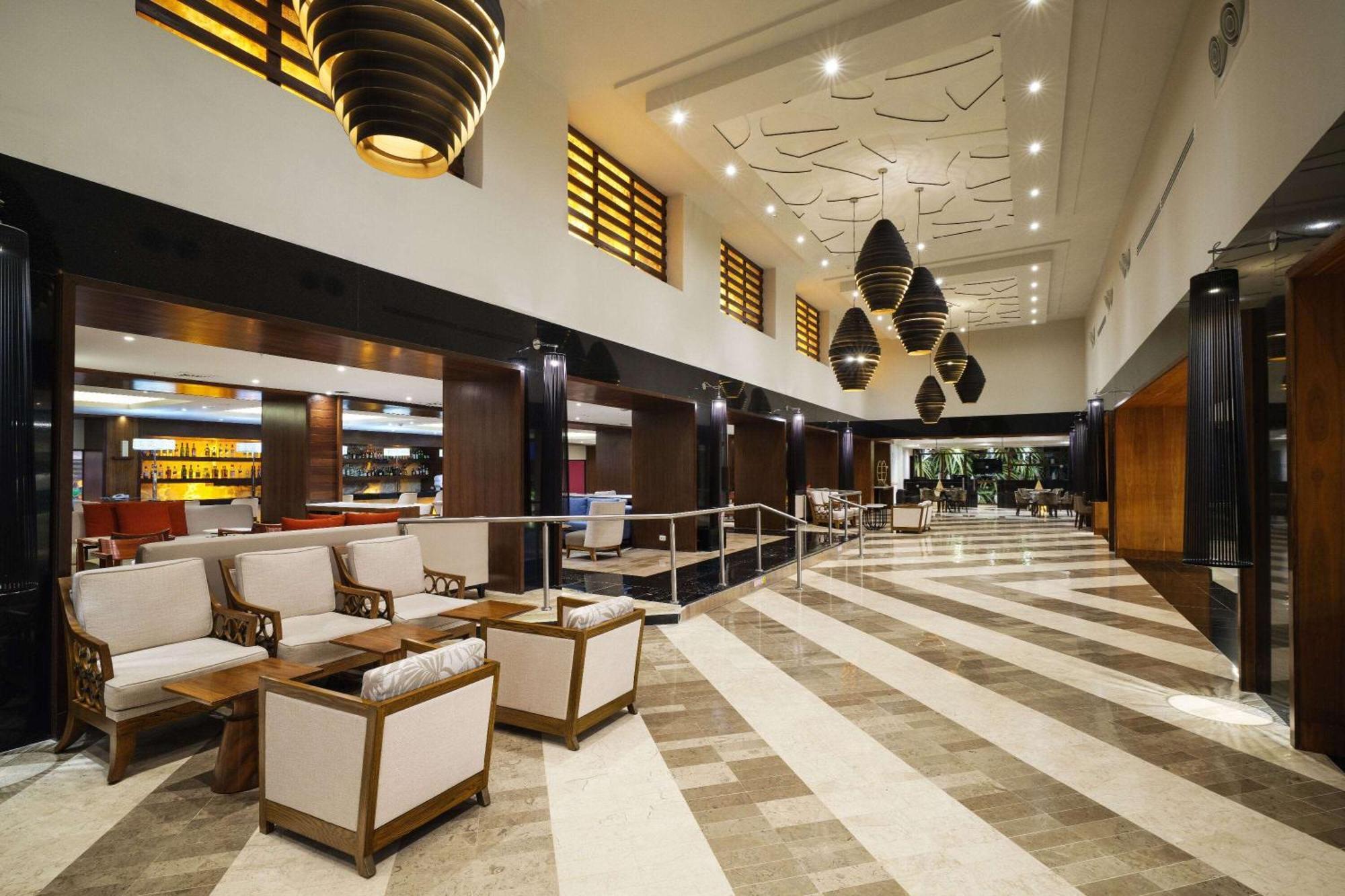 Wyndham Grand Cancun All Inclusive Resort & Villas ภายนอก รูปภาพ