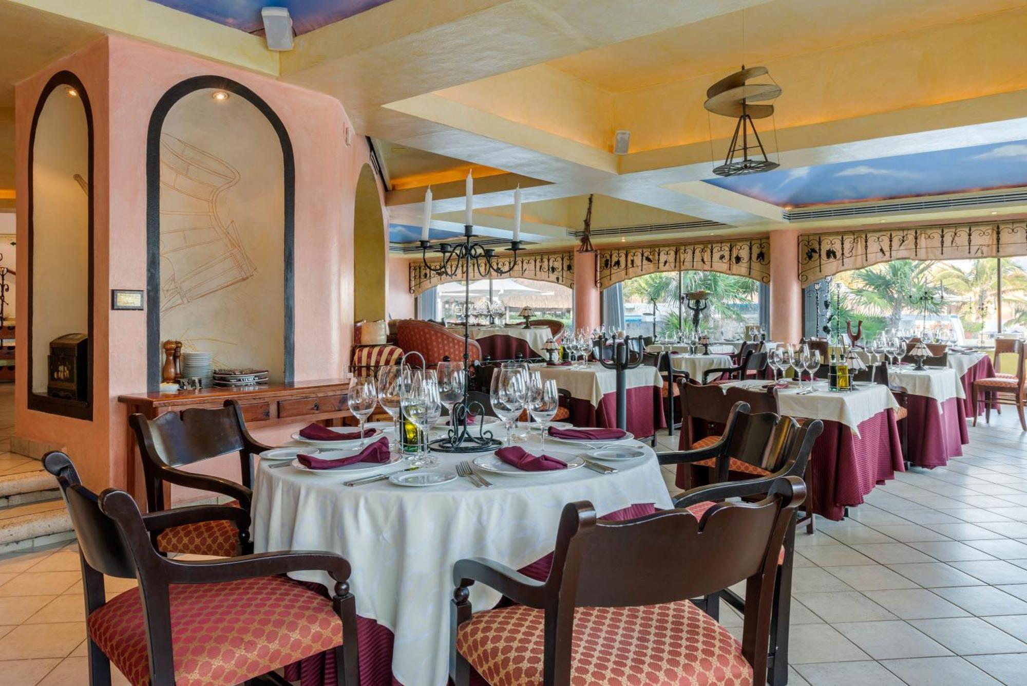 Wyndham Grand Cancun All Inclusive Resort & Villas ภายนอก รูปภาพ